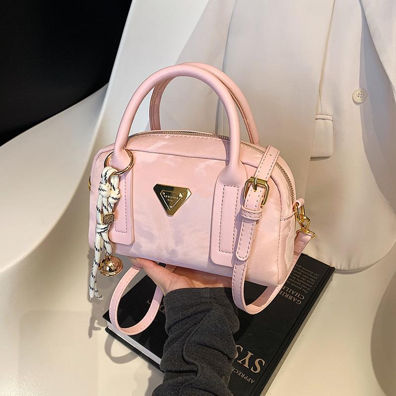 Женская новая сумка через плечо