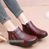 Модные туфли для мамы Пожилые Хлопковые Мягкая подошва Короткие ботинки Женские Плюшевая изоляция Плоская подошва Низкий каблук Круглый носок Зимние ботинки Осень ПУ