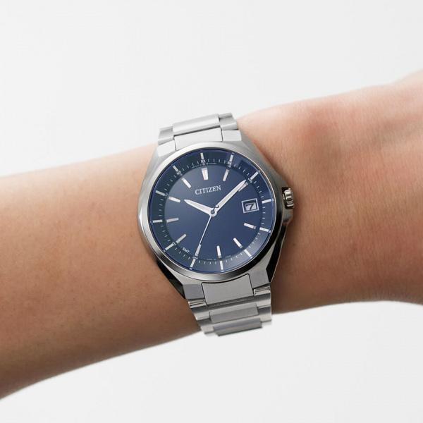 Citizen Мужские часы Attesa CB3010-57L с темно-синим циферблатом