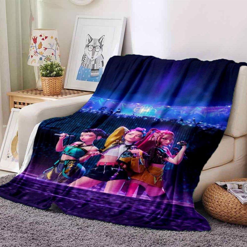 1pc Hunter X Kopo group Themed Flannel Blanket Suitable for Bed, Home Decor, Graduation Gifts, Easter, Back to School, Christmas, All Season Use