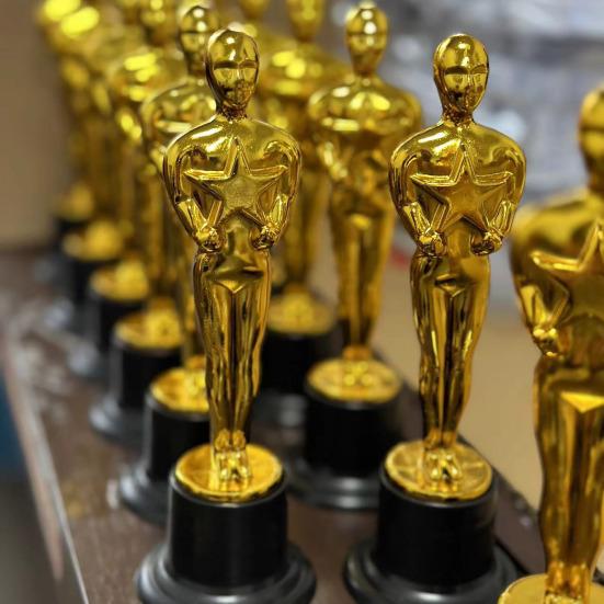 6 шт. Золотые статуэтки-трофеи, Награды за признание, Мероприятия, Спортивные фигурки, Трофеи, Основание для нанесения надписей, Классический дизайн