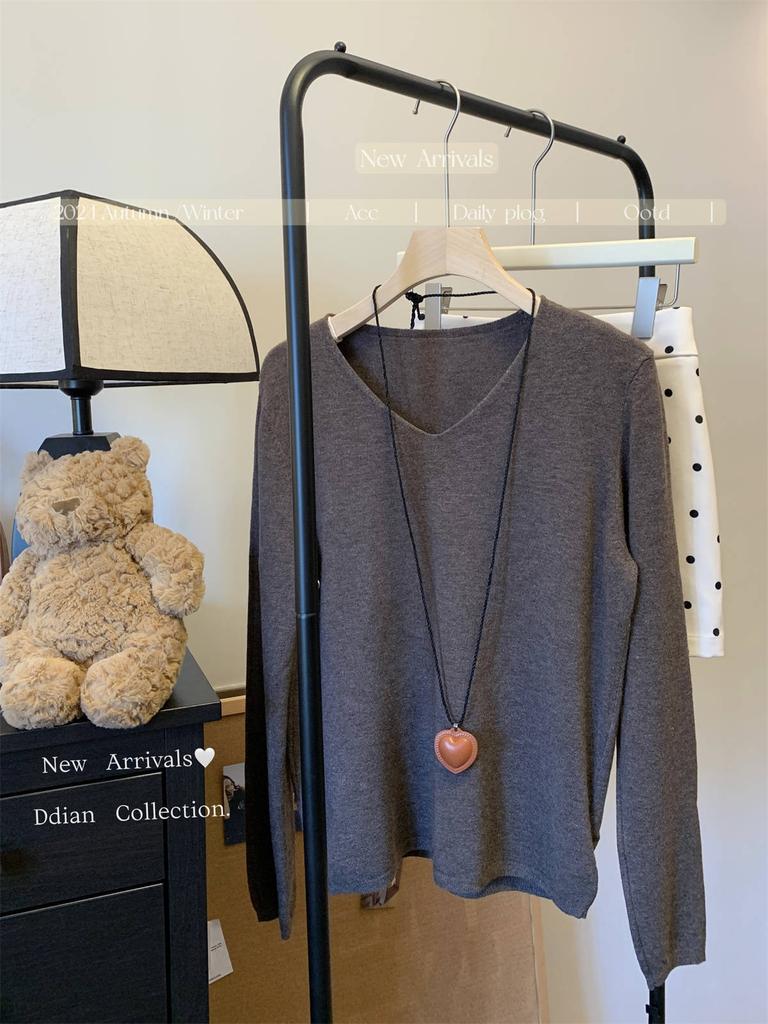 Повседневный темпераментный воротник свободный трикотажный свитер с длинным рукавом женский осенний новый тонкий легкий профессиональный стиль внутренний топ