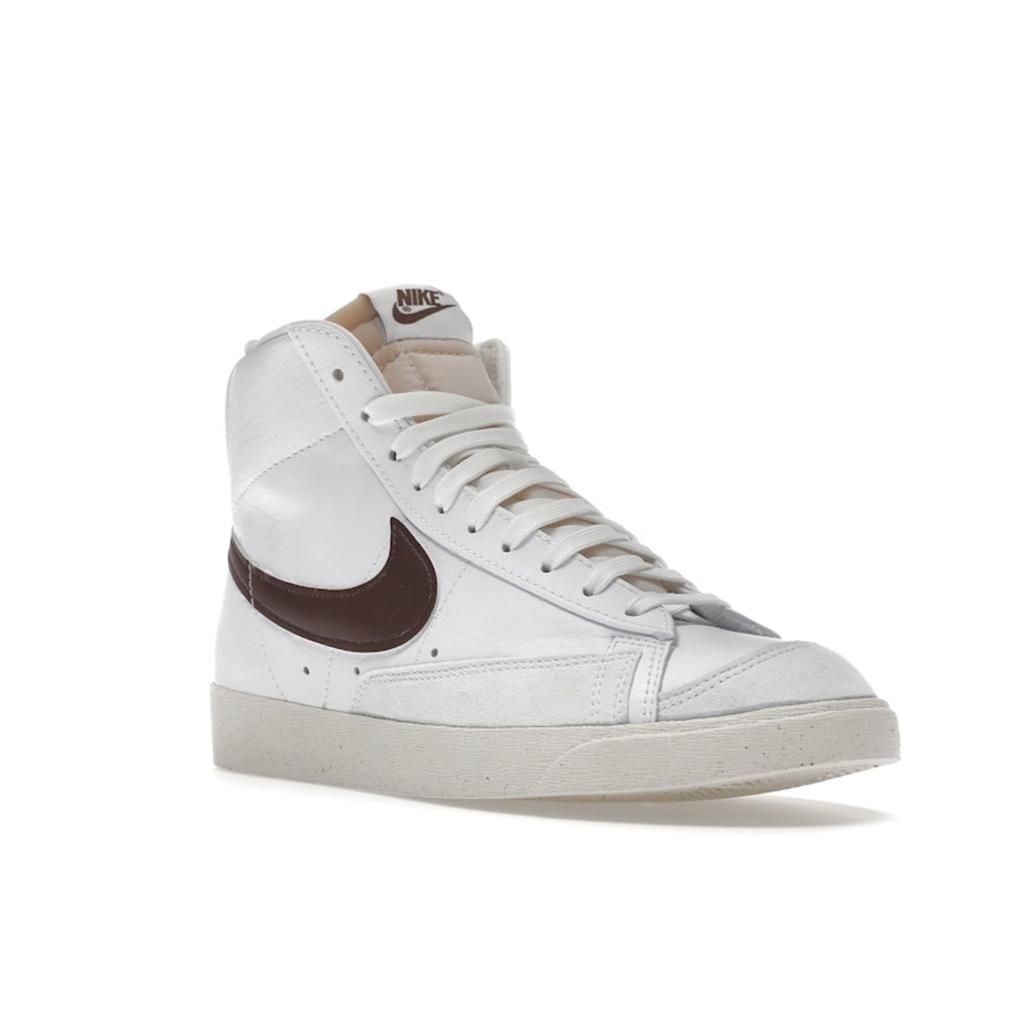 Nike Женские кроссовки Blazer Mid 77 Next Nature Cacao Wow Белые Парусные Черные DQ4124-104