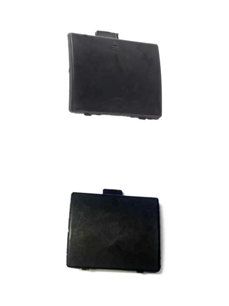 Mercedes W251 R300/R400/R320 Rear Bumper Tow Hook Cover (Part Number: 2518853323)