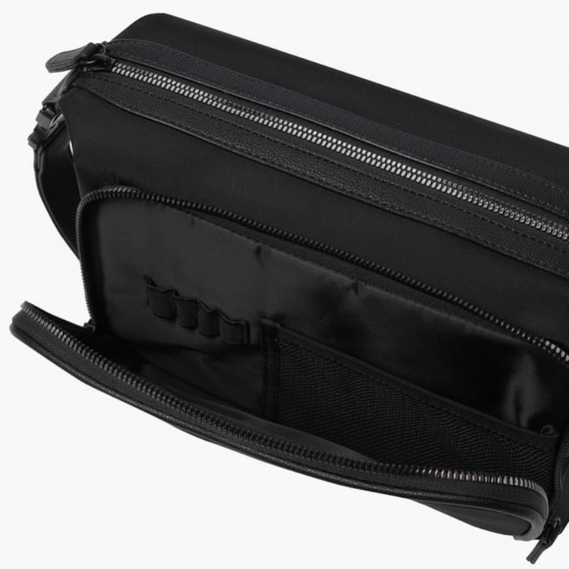 MunSingwear Men S Big Pouch Black Mr121pbg21