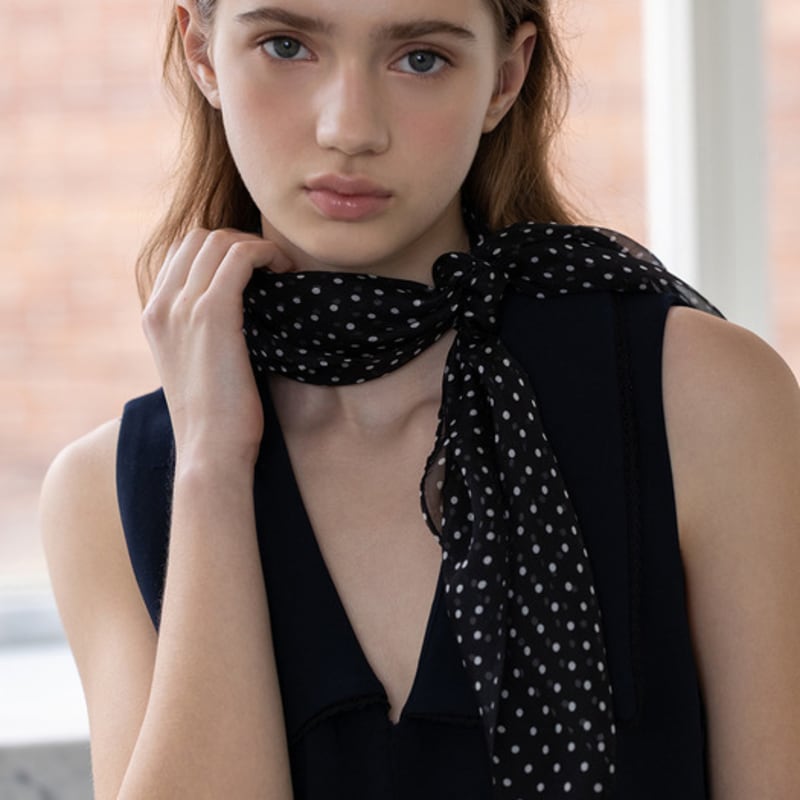 Tatiana Квадратный шелковый платок Mimi Dot SF2908 3 цвета