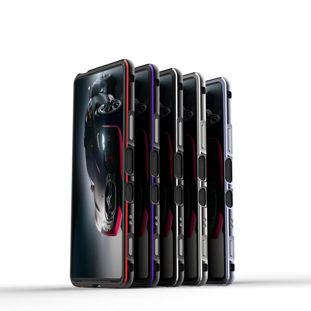 Защитный чехол-бампер из металла для Sony Xperia 1 III/X10 III с замком-винтом Aurora