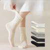 Female Spring and Autumn White Moon Without Bone In The Tube Pile Pile Cotton Socks
