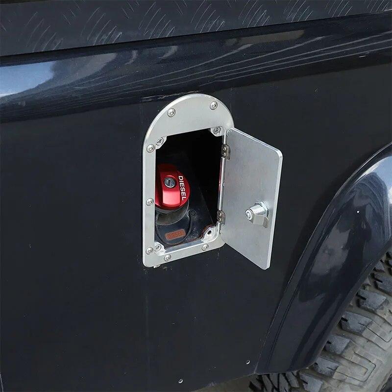 For Land Rover Defender 90 110 2004-2018 Aluminum Alloy Red Car Styling Car Fuel Cap Sticker Car Exterior Accessories