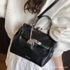 Premium Sense Retro Fashion Versatile Kelly Bag Women 2025 New Foreign Style Explosion Shoulder Crossbody Small Square Bag