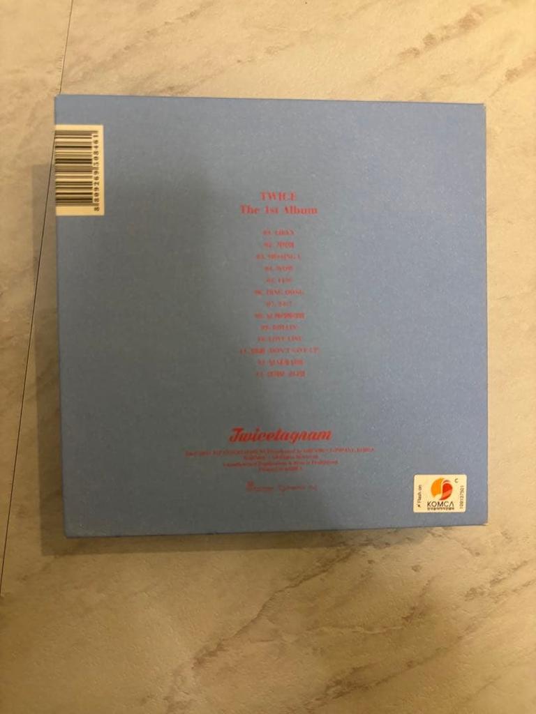 [USED] TWICE 1st Album Twicetagram