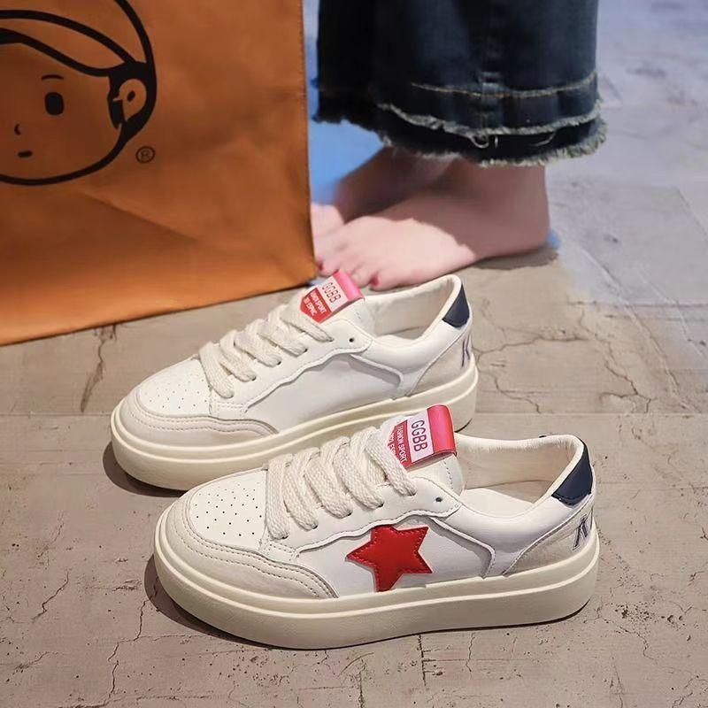 Весна и лето 2024 года, новые универсальные дышащие женские кроссовки на толстой подошве, популярные белые туфли, зарубежные повседневные спортивные кроссовки