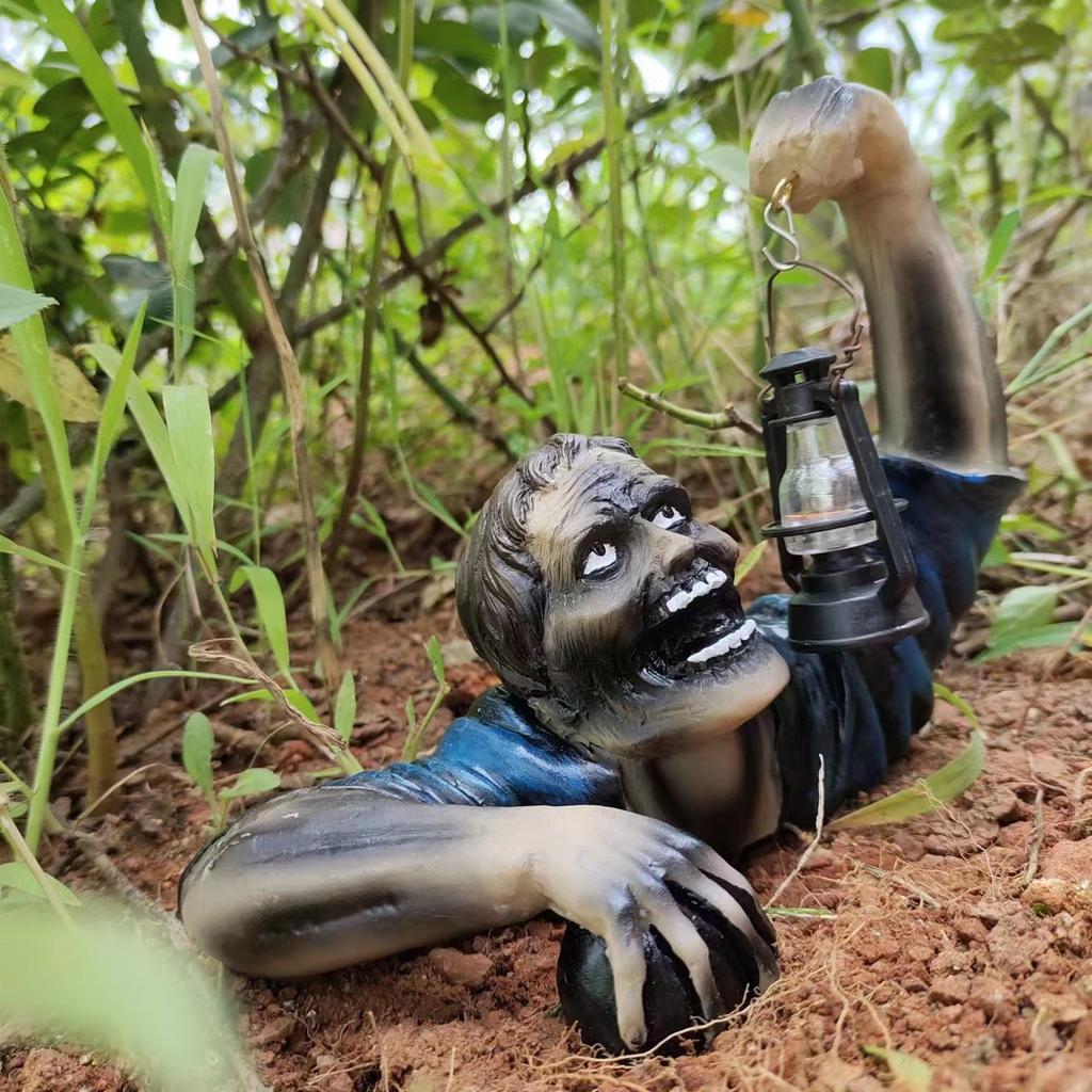 1pc Halloween Zombie Lantern Crawling Horror Decor Garden Scary Led Lights Atmosphere Decoration with Light Sculpture Ornaments