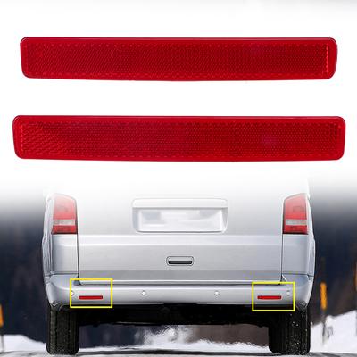 Красный отражатель заднего бампера для VW Caravelle (Т5) 2003-2015 7E0945105C 7E0945106C