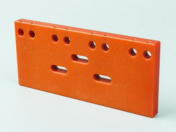 Прототипирование алюминиевых и медных деталей, обработанных на пятиосевом станке с ЧПУ