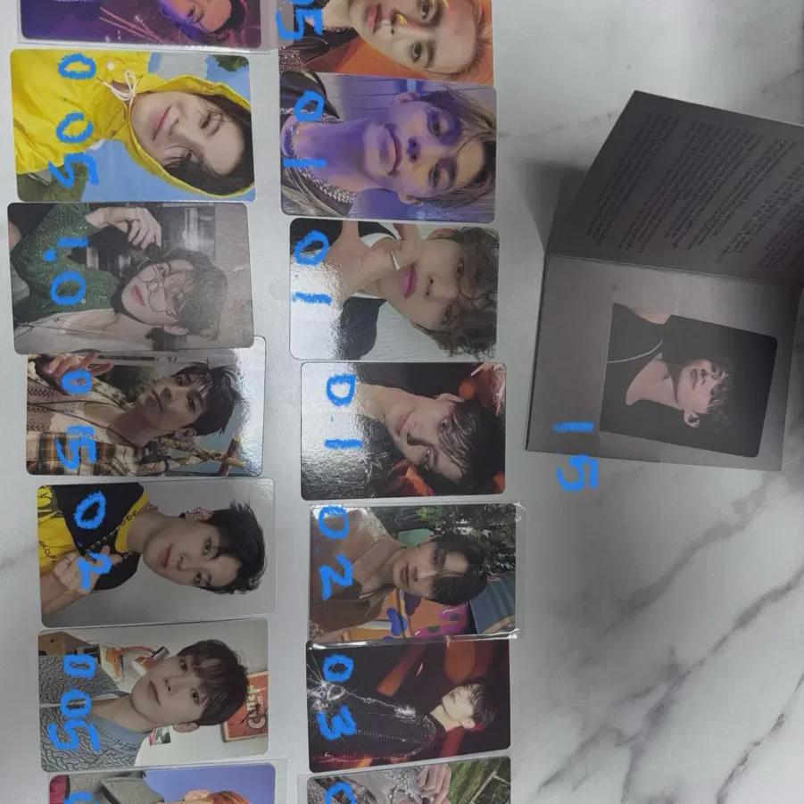 Seventeen Photo Card Sales