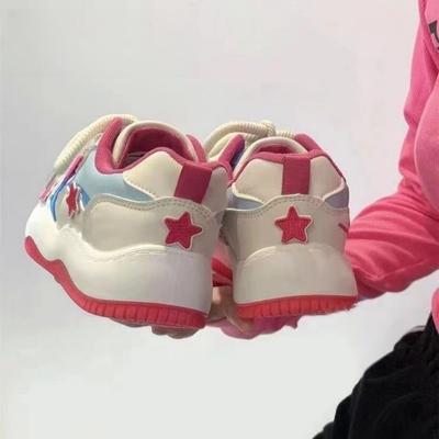 Женская обувь – Кроссовки