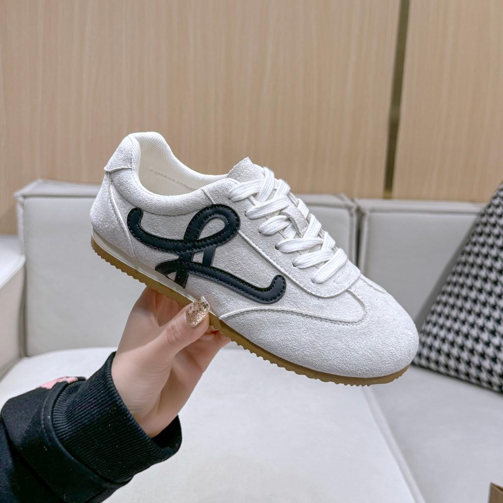 Осень новая 2025 немецкие тренировочные туфли женские на шнуровке одинарные туфли мягкая подошва легкие повседневные спортивные туфли ретро туфли Форреста Гампа