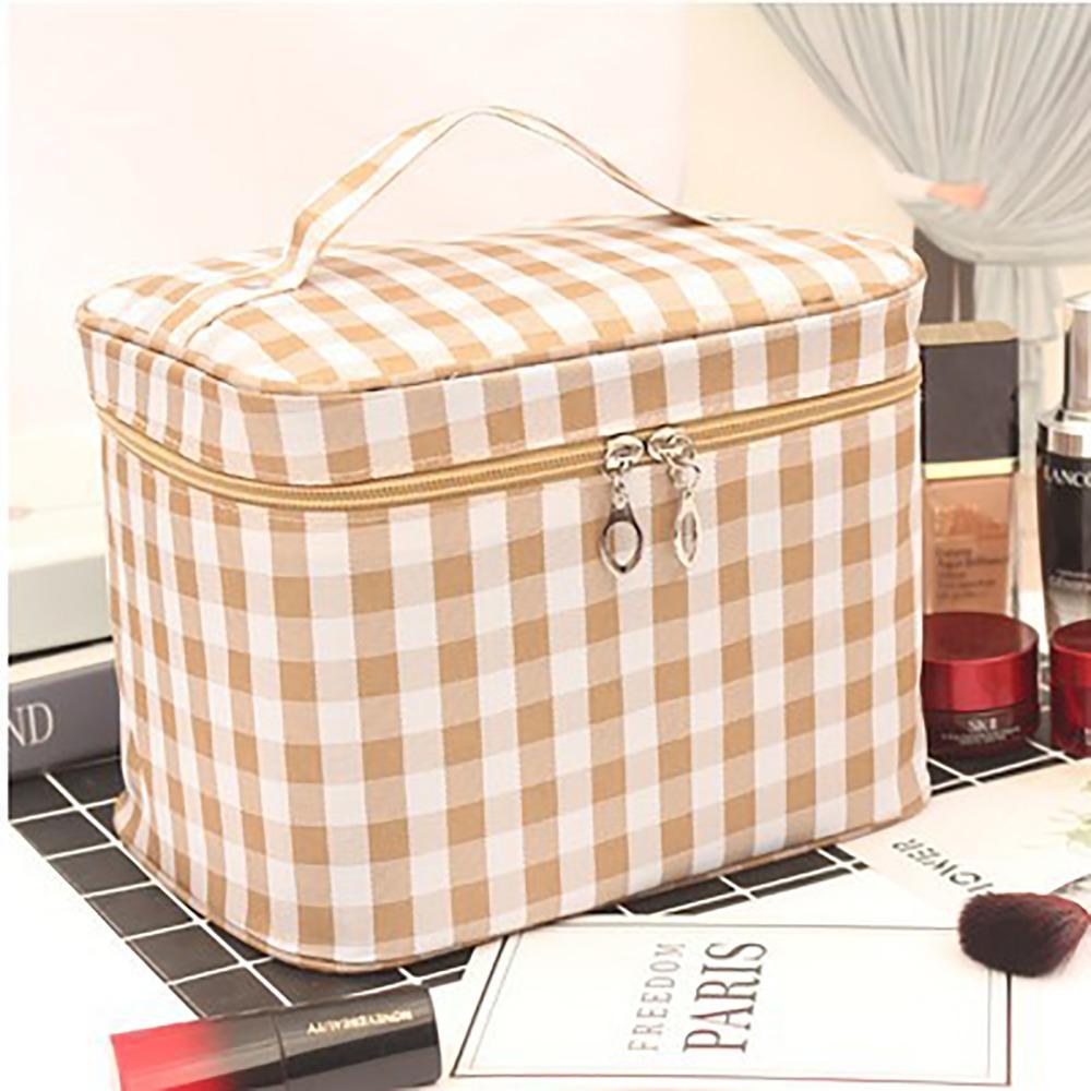 Large Capacity Women's Cosmetic Bag Waterproof Toiletry Storage Organizer  For Women Outdoor Travel