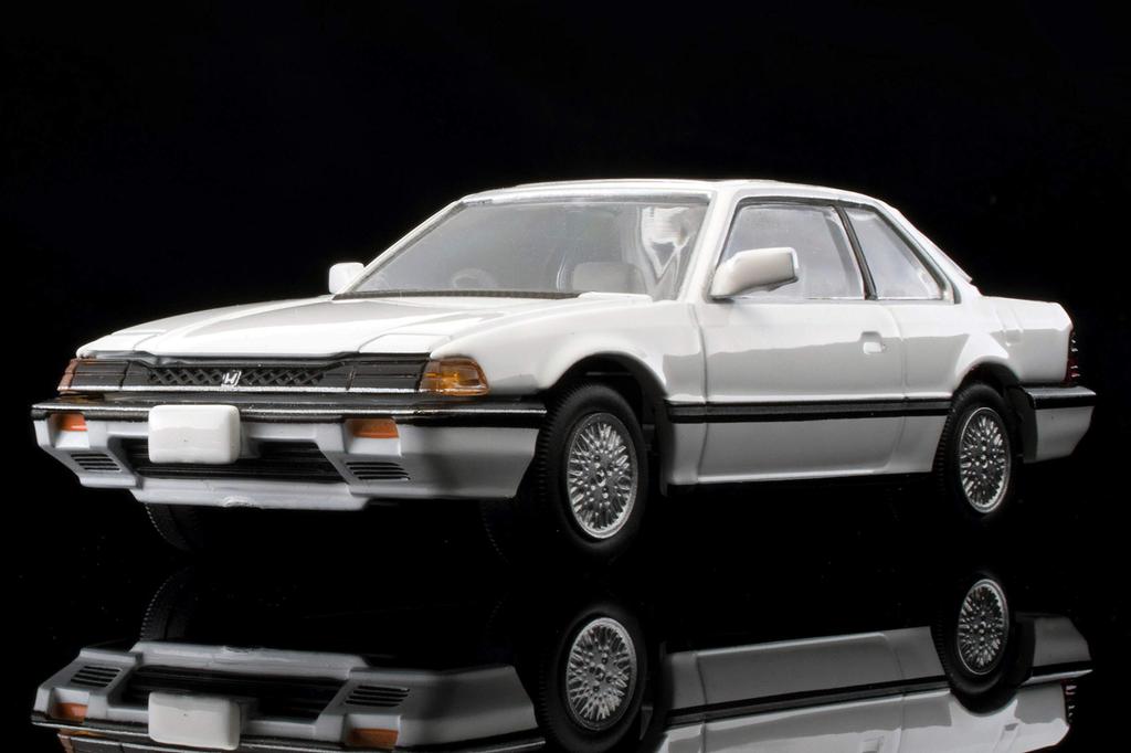 Tomica Limited Vintage Neo 145e Honda Prelude XX Белый Роскошная Отделка Модель 1/64 LV-N (Модель 1986 года) -