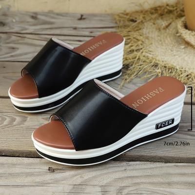 Мода 2025 Новое поступление Бренд Женские шлепанцы Легкие пляжные тапочки Высококачественная обувь из ПУ кожи Zapatos De Mujer Женские сандалии