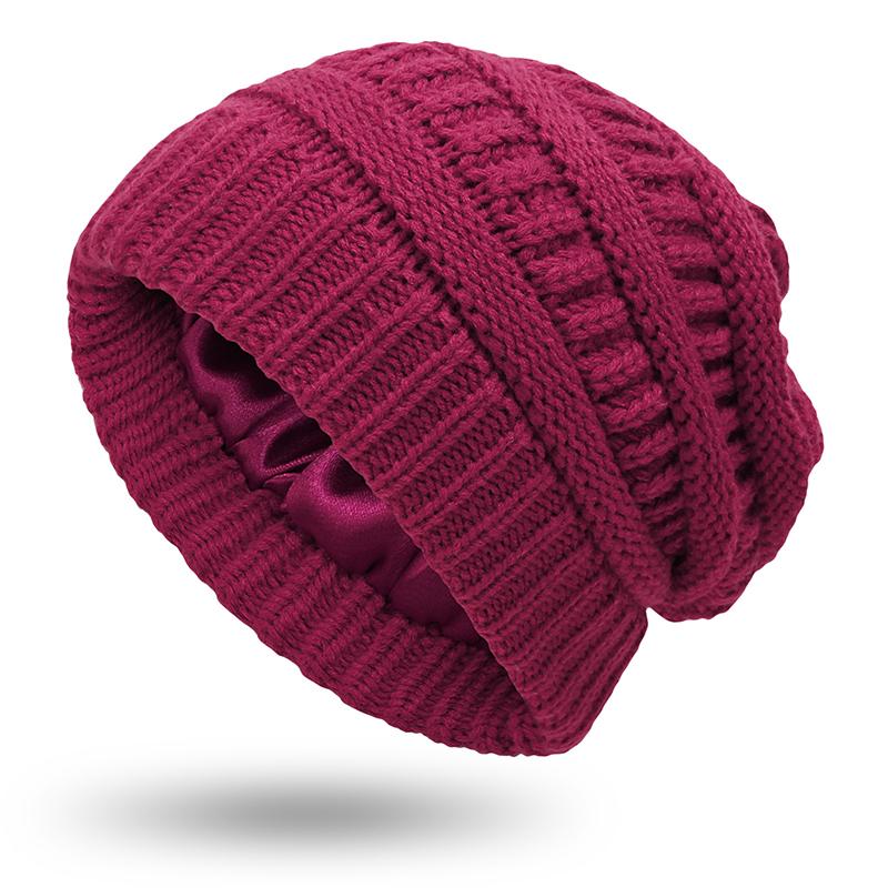Stock Fashion Satin Lined Winter Hats Fashion Warm Knit Satin Lined Beanie Hats Women