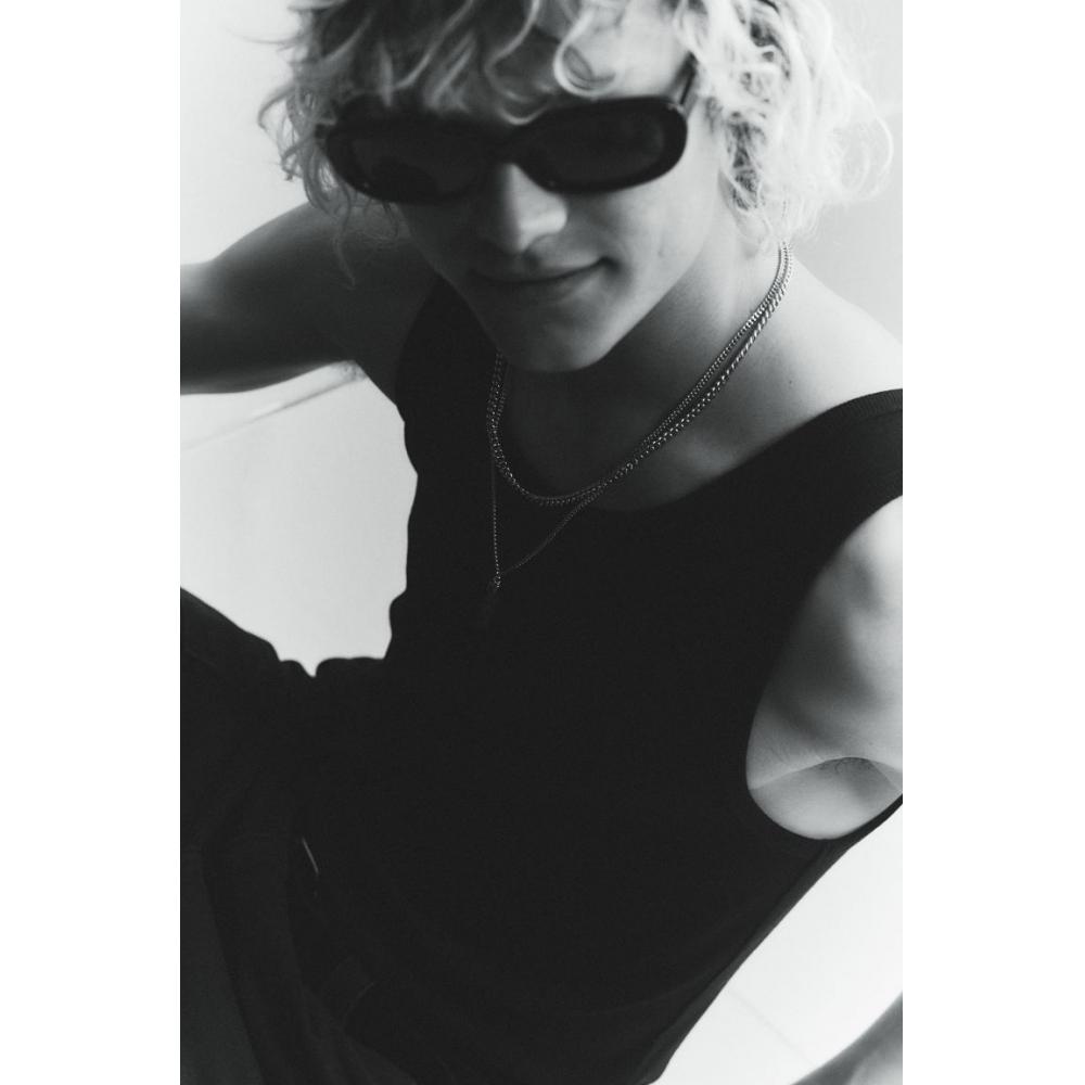 Топ без рукавов HM slimM Fit Ribbed, черный