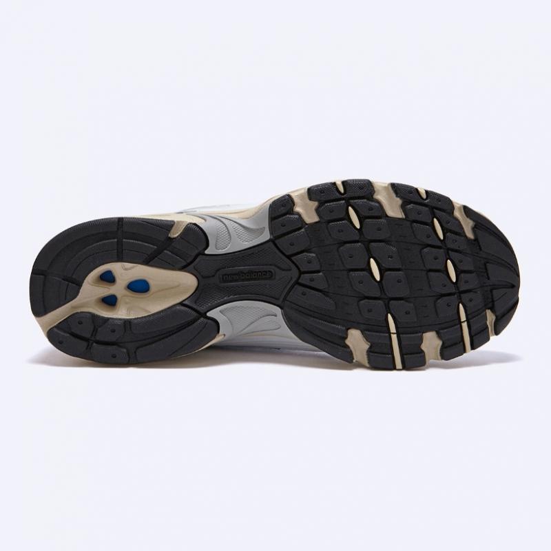 New Balance Mr530ea