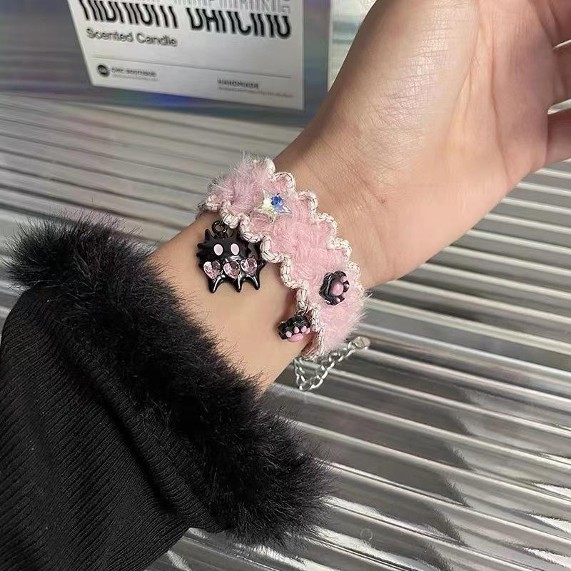 Комплект из ожерелья и браслета в стиле ретро «Бабочка» из шерсти Майяра — осенне-зимняя цепочка для свитера, которая подойдет для милых и стильных образов.