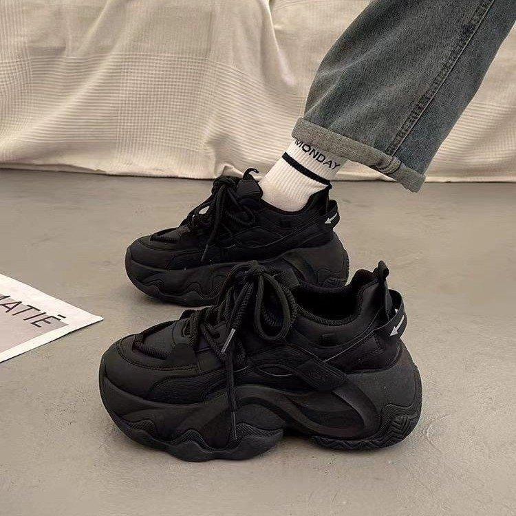 Удлиняющая обувь для папы на толстой подошве, женская весенне-осенняя корейская версия The Fried Street Show Feet, маленькая повседневная спортивная обувь