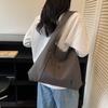 Canvas bag women's 2025 autumn new fashion shoulder bag large capacity commuting Korean niche design underarm bag