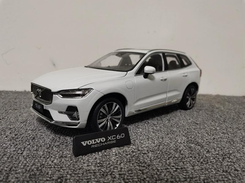 Официальный Volvo 1:Модели автомобилей из сплава в масштабе 1:18 - XC60, XC90, S60L, литые под давлением с заводской металлической краской, коллекционная модель для демонстрации