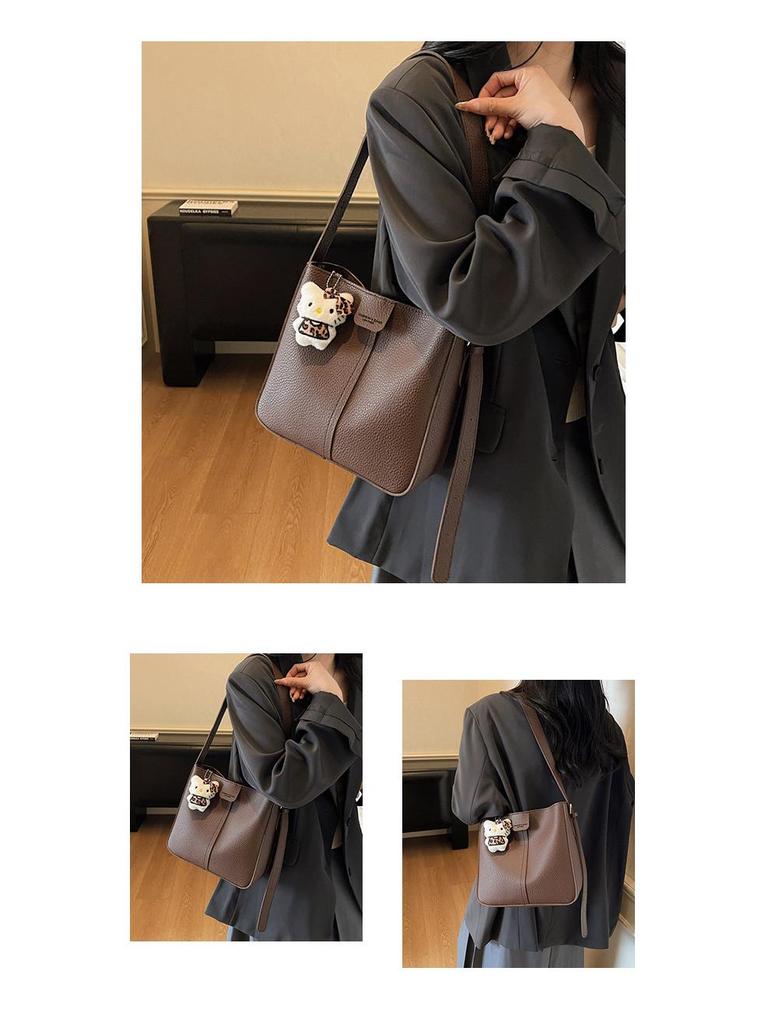 Women's High-End Retro Crossbody Bucket Bag - Autumn/Winter Versatile Fashion Shoulder Bag