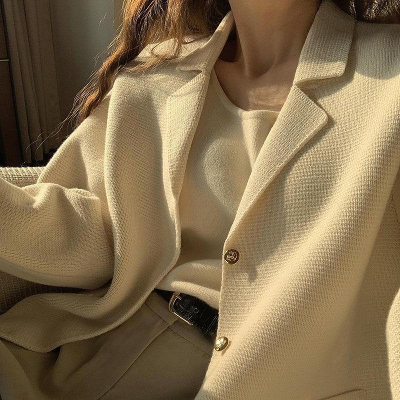 Корейский шикарный осенний свитер кардиган воротник однобортный свободный карман дизайн маленький длинный рукав вязаный свитер женский топы
