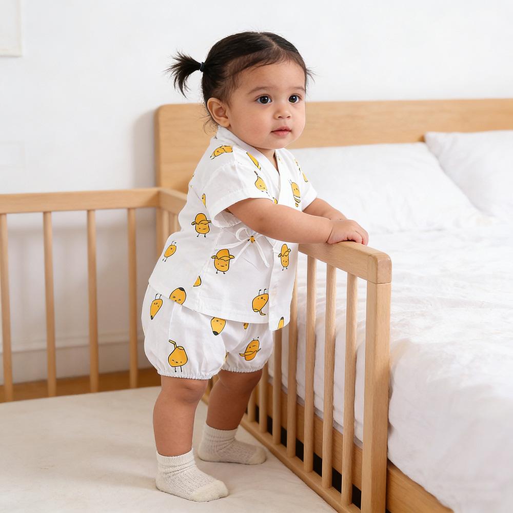 Summer Kids Short Sleeve Pajamas with Cartoon Print for Babies