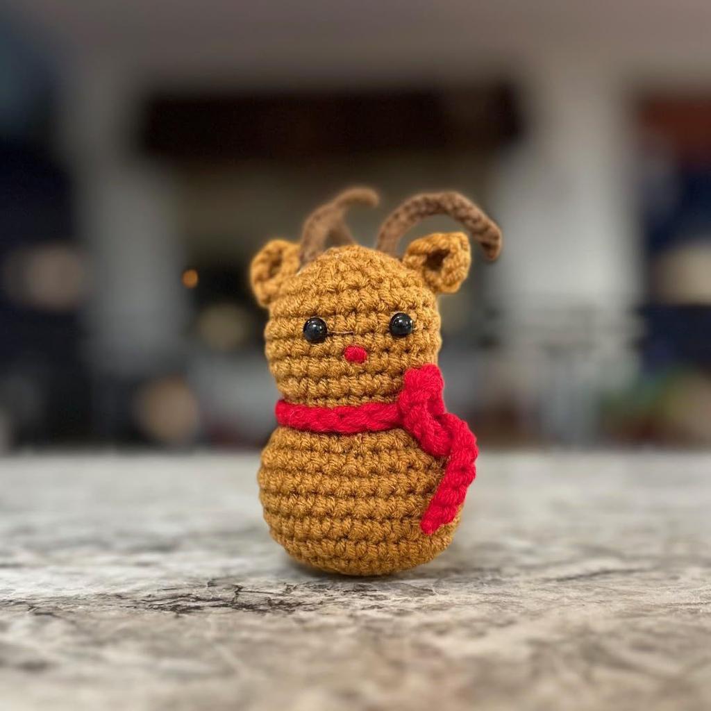 Christmas Knitted Xmas Tree Doll Positive Energy Snowman Doll Desktop Decorative Ornament Festival Gifts Party Decorative Props