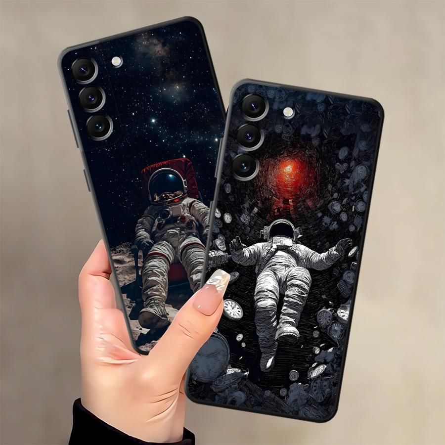 Чехол-накладка с рисунком Астронавта для Samsung Galaxy A25 A16 A53 A17 A37 A05 A57 A15 A52 A36 A06 A73 A51 A55 A23 A70 A50