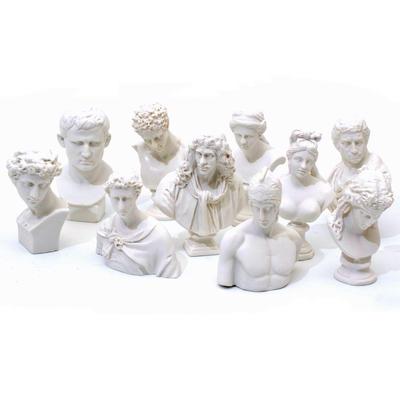 Набор из 10 гипсовых миниатюрных фигурок: Агриппа, Ариадна, женщина, играющая на лире, Джулиано Медичи, Св.. Джордж, Венера, Гермес, Брут, Марс, Мольер