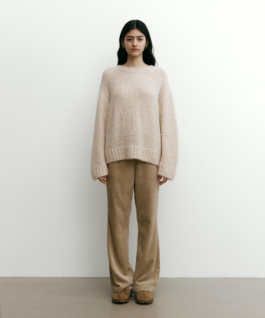 STEP AROUND Bootscut Banding Training Pants [Beige]