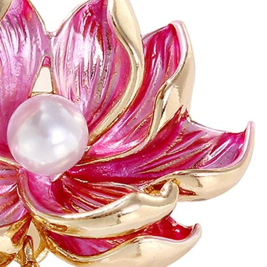 Women Brooch Lotus Flower Shape Faux Pearl Decor Contrast Color Realistic Flower High-End Luxury