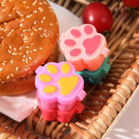 4Pcs Mini Sauce Box Flower Shape Soy Sauce Ketchup Honey Salad Dressing Container Camping Picnic Bento Box Accessories