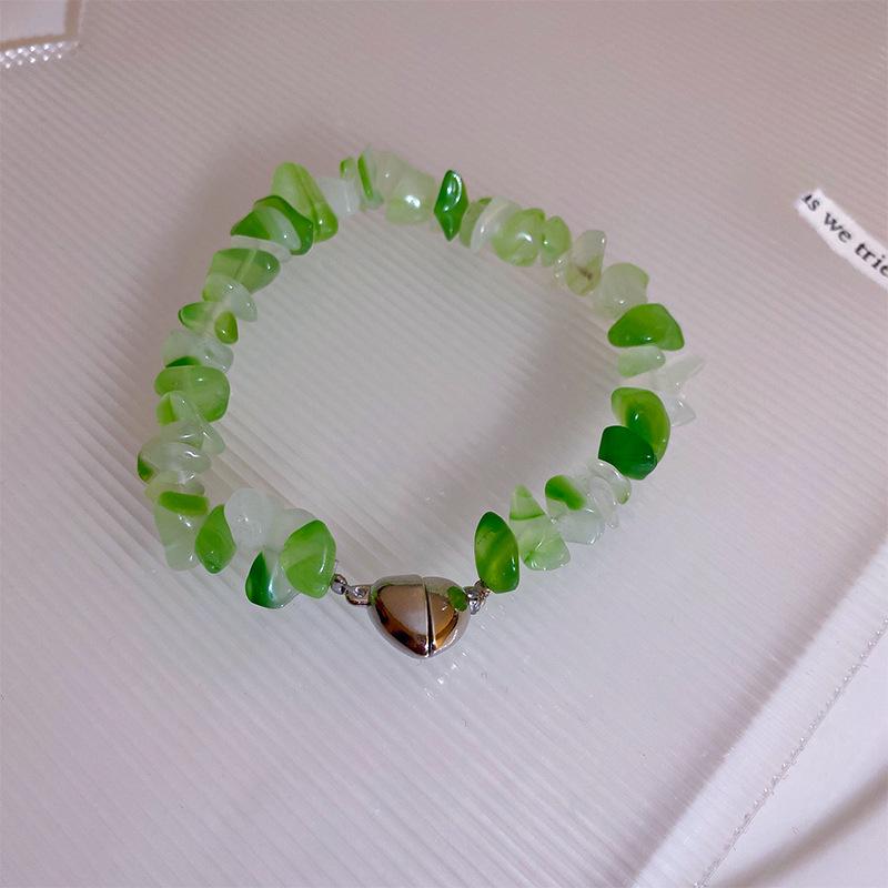 High-End Irregular Natural Stone Heart Magnet Necklace for Women: Elegant Clavicle Chain for Summer.