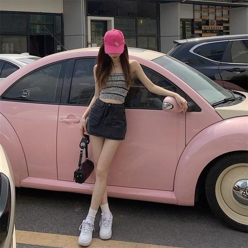 Шорты из денима с высокой талией и А-силуэтом для женщин — летний облегающий крой с разрезом, защищающим от воздействия внешней среды