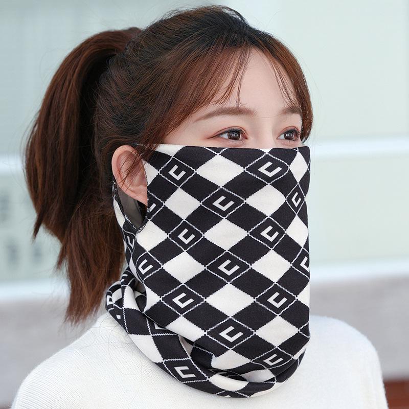 Women's Autumn & Winter Plush Face Mask Neck Protector: Windproof, Warm, and Versatile Scarf Set for Outdoor Cycling
