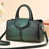 Fashionable  Crocodile Pattern Women'S Handbag Classic Retro Shoulder Bag Large Capacity Casual Crossbody Bag Commuting Tote Bag
