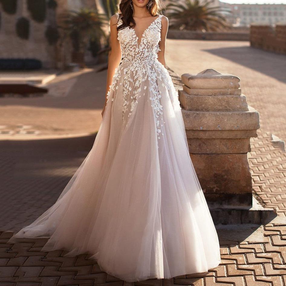Spring, Autumn, Spring and Autumn New European and American Women's Sexy Lace Dress Sleeveless Deep V-Neck Wedding Dress Embroidered Long Dress