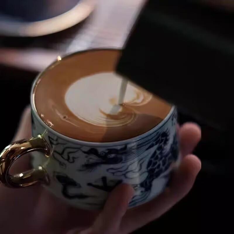 Роскошная керамическая кофейная кружка, расписанная вручную