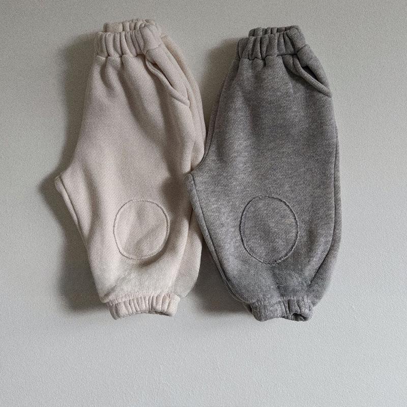 Детский зимний флисовый костюм-двойка в корейском стиле: Стильный лоскутный свитер и повседневные брюки