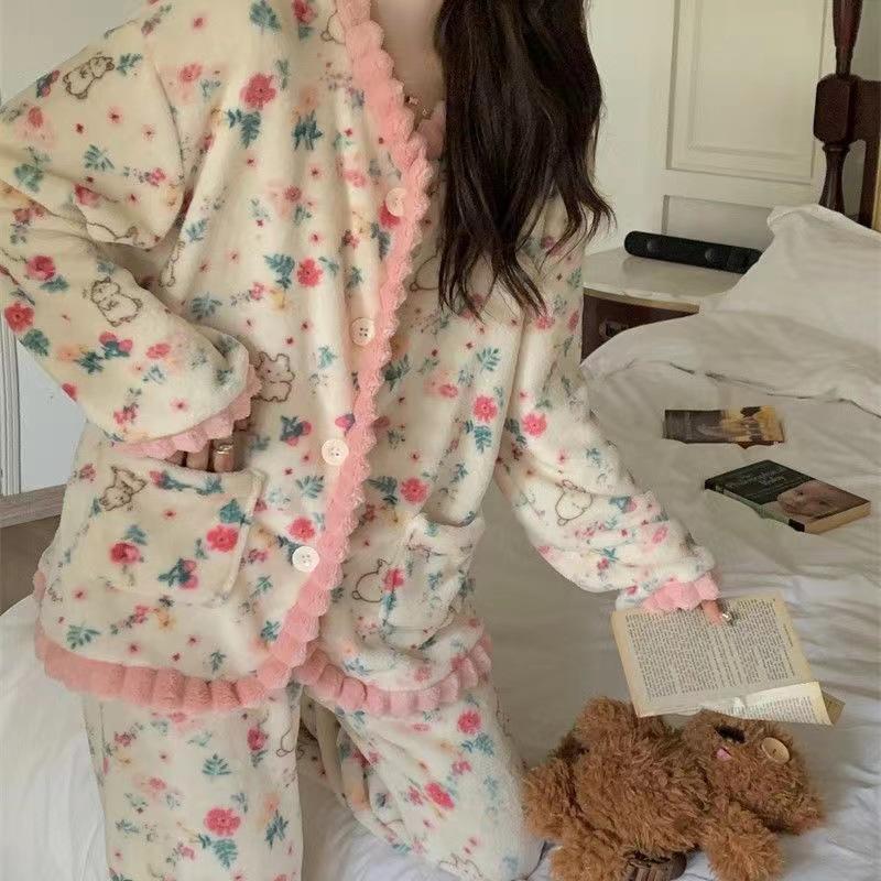 «Фланелевая пижама в корейском стиле для женщин — милый зимний домашний костюм из плотного бархата с длинными рукавами»