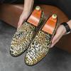 Модные Новые Джентльменские Леопардовые Кисточки Лакированная Кожа Челси Формальные Туфли Для Мужчин Свадьба Выпускной Вечер Встреча Выпускников Балетки Sapato Social Masculino